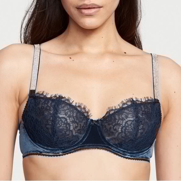 NWT Victorias Secret 38DDD Lace Velvet Balconette Demi Bra Rhinestone Strap - Picture 3 of 9